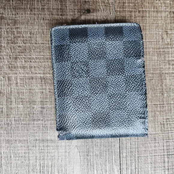 LOUIS VUITTON - wallet - Picture 11 of 14